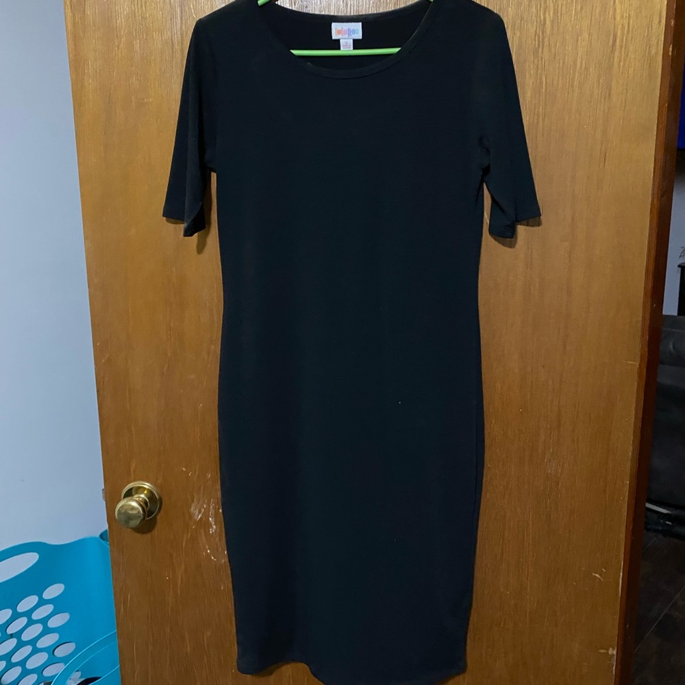 LuLaRoe Julia Solid Black